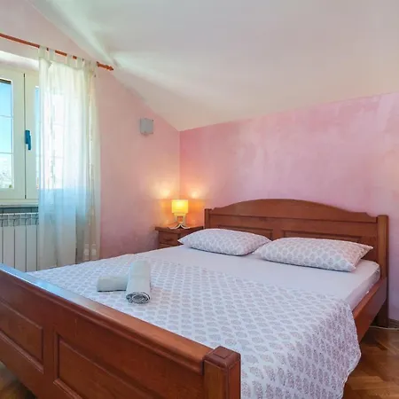 Awesome In With Wifi Hotel